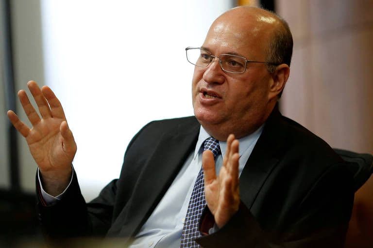 Não é hora de grandes obras públicas, diz ex-presidente do BC