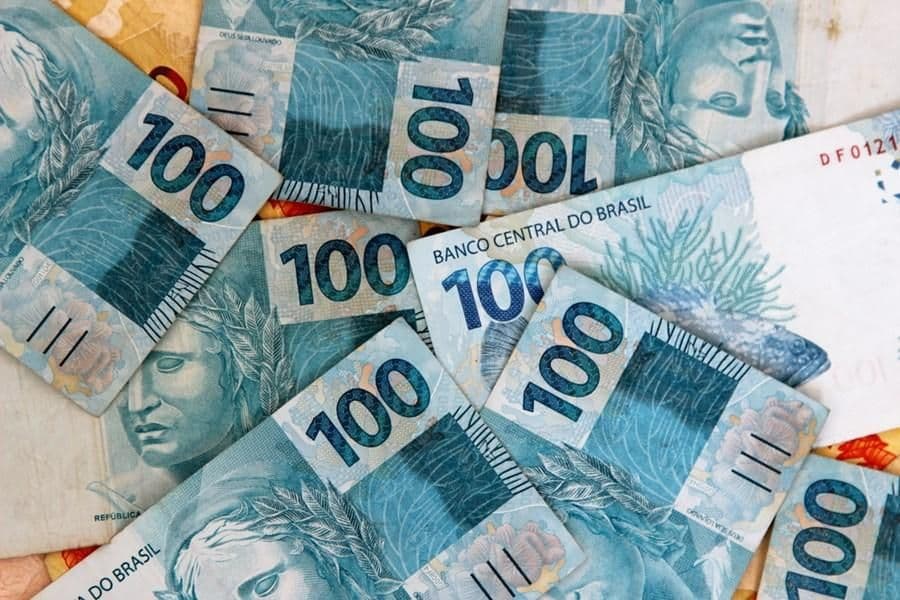Irrelevante, ainda que importante